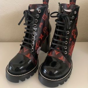 ❌SOLD ❌ BRAND NEW Star Trail Ankle Boots